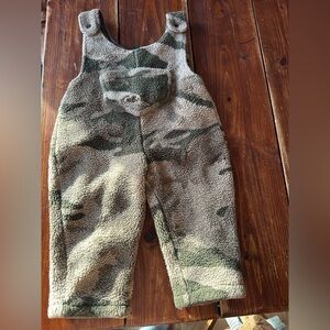 Cabelas Camouflage Sherpa Overalls